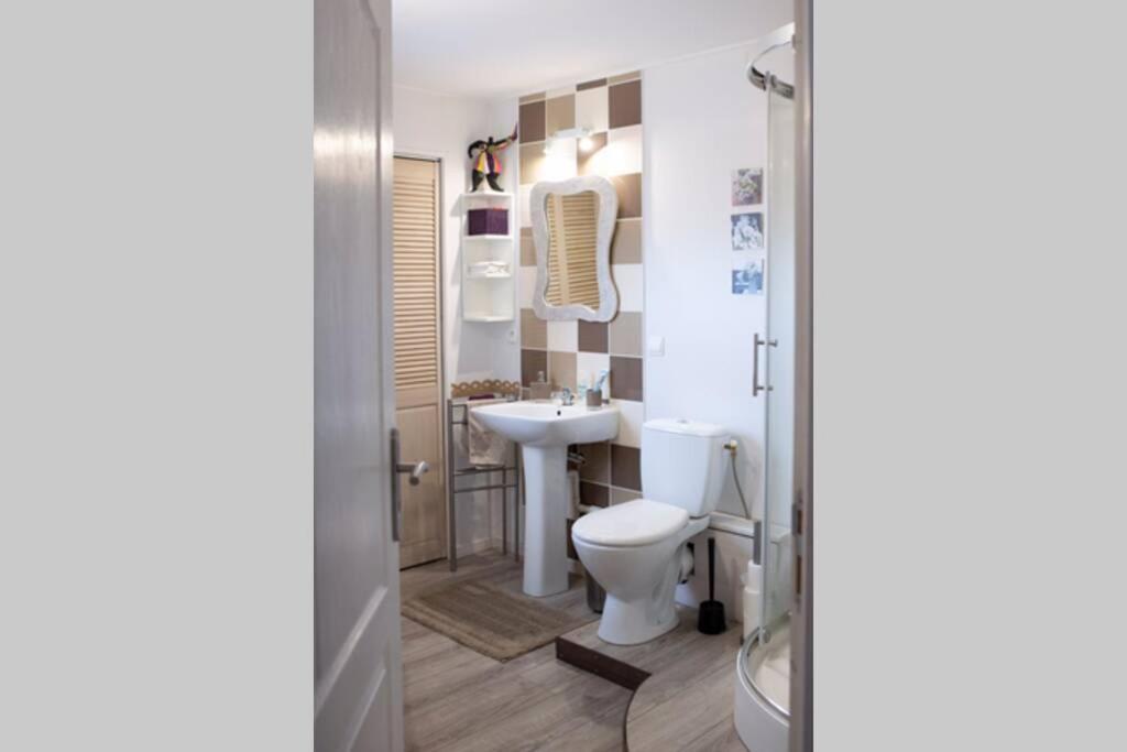 Apartment Rez-de-chaussee, A Lesquin/lille Aeroport *